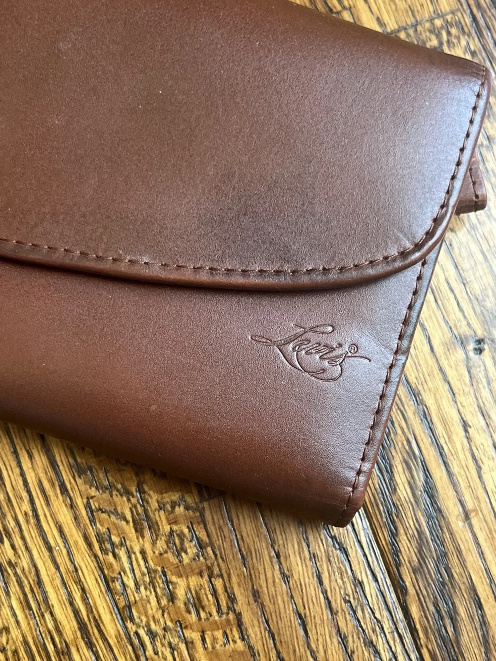 Levi’s Leather Clutch Wallet with Scroll Logo - Brown